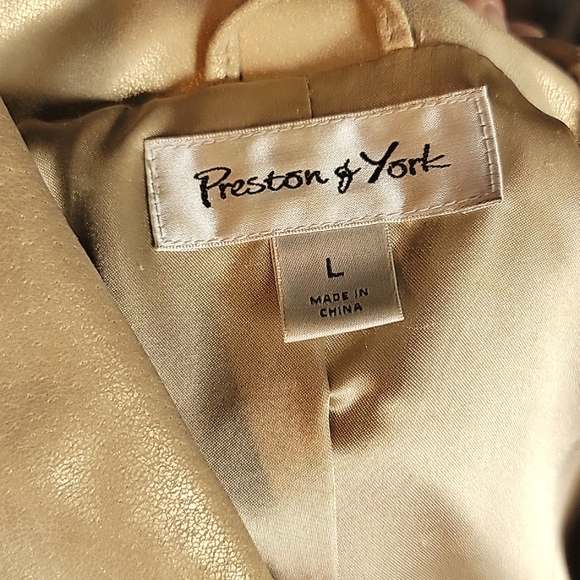 Soft metallic gold structured leather jacket - Picture 5 of 5